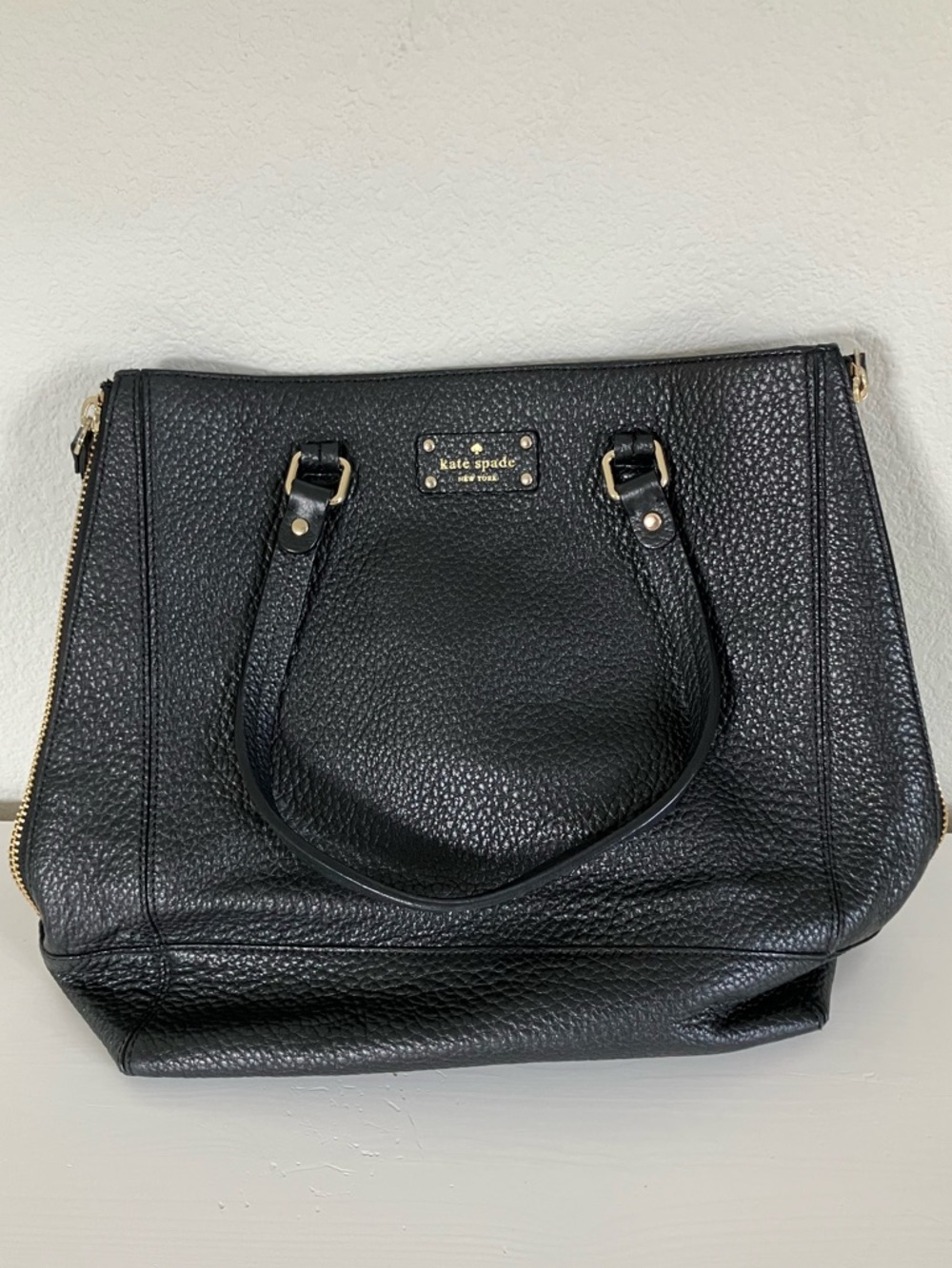 Kate Spade Grove Court Thea pebbled black leather tote